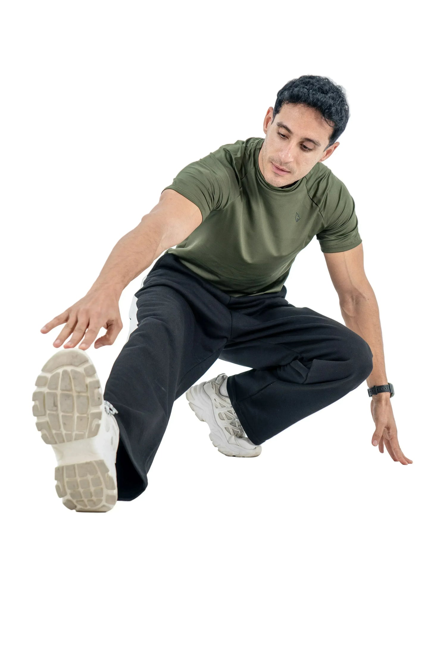 Olive Tee+Black sweatpants - BEASTR